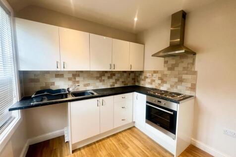 KITCHEN.jpeg