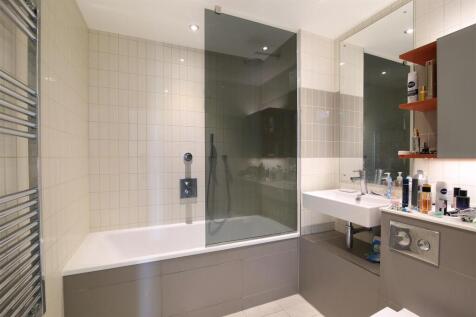 bathroom.jpeg