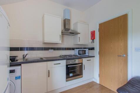 Colum Road, Cathays photo 4
