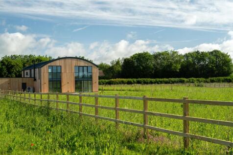 Lindhay Barn