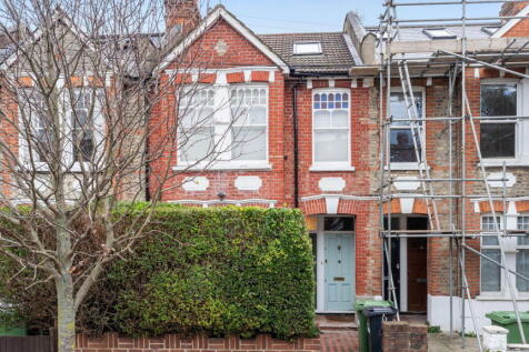 London, W12 - property photo