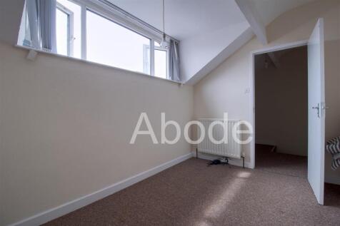 Harold Road, Hyde Park, Leeds photo 4