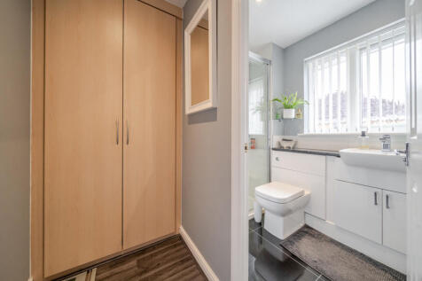 1332803-18-688b54...