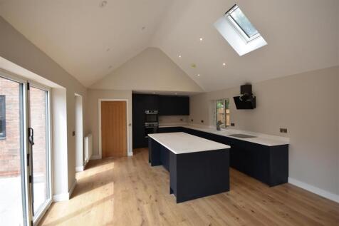 Kitchen - Plots 1, 2, 9 &amp; 10.JPG