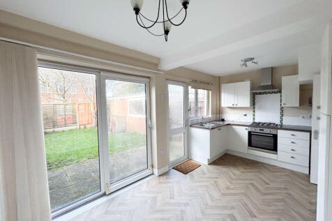 Oldbury Place, Thornton-Cleveleys  photo 4