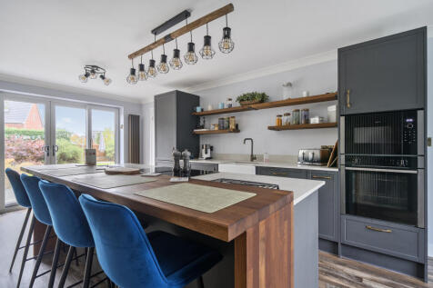 -68e52fb0f1eac-l-1362490-2-68e00067cbf77