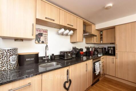 Kitchen / Living Room