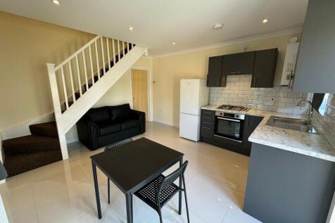 Flat 4, 98 Cranbury Avenue, Southampton, Hampshire, SO14 photo 3