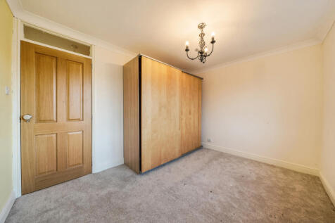 1374983-11-690243...