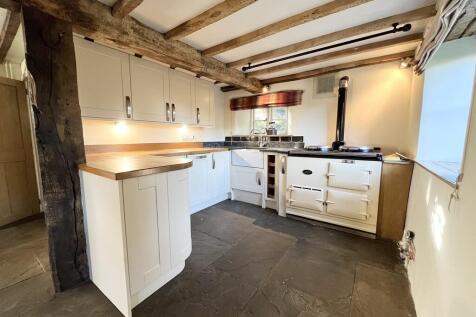 Manor Cottage, Thenford Road photo 3