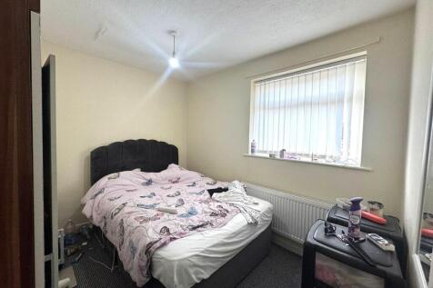 WhatsApp Image 2025-12-16 at 15.25.10 (6).jpeg