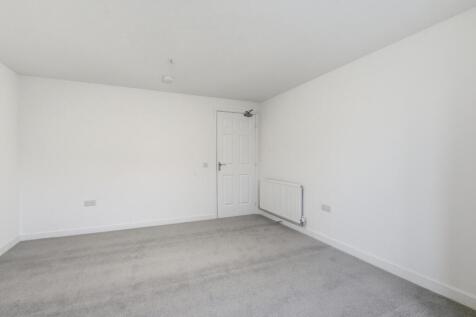 Drummonds Crescent, Stirling, Central Scotland, FK7 photo 3