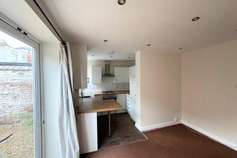 Kitchen/Living Room
