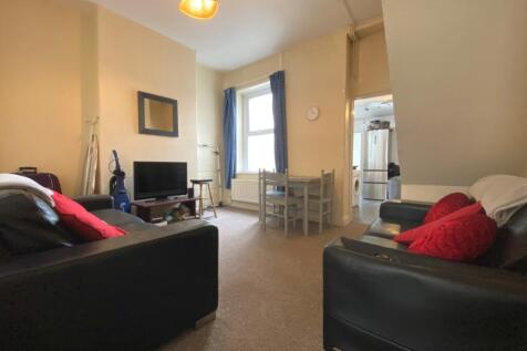 33 Plasnewydd Rd (1)