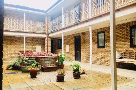 COURTYARD 2