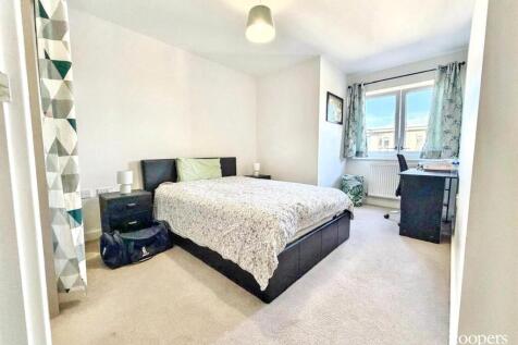 Windsor Court, Pennyroyal Drive, West Drayton, UB7 photo 4