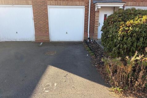 Garage Photo