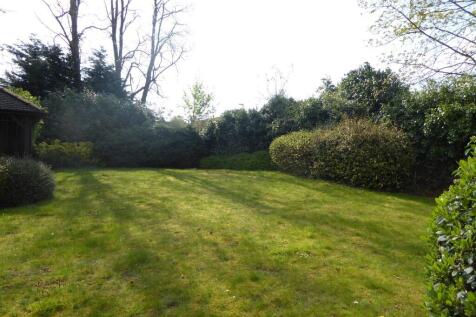 Communal Grounds