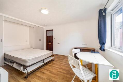 Andrew_Purnell_204_North_Rd_Wimbledon_SW19_2.jpg