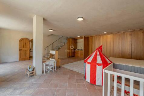 Interno