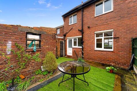 41 BRETHERTON ROAD24.jpg