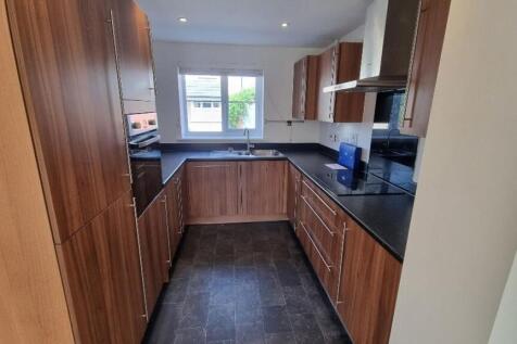 Charlesby Drive, Watchfield photo 5