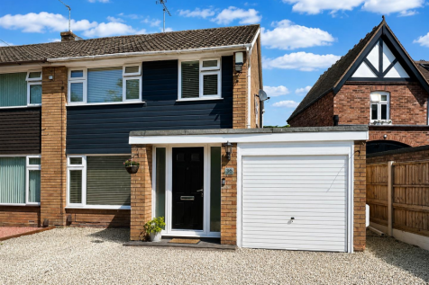 Stourbridge, DY9 - property photo