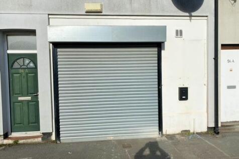 FRONT SHUTTER