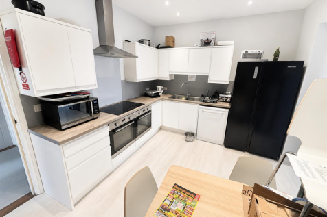 KITCHEN NEW.png