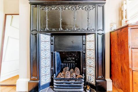 Feature Fireplace 