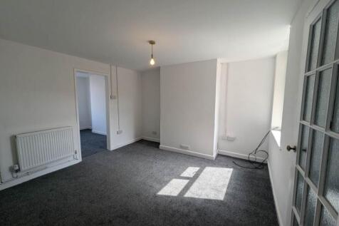 35 Timbrell Ave photo 3