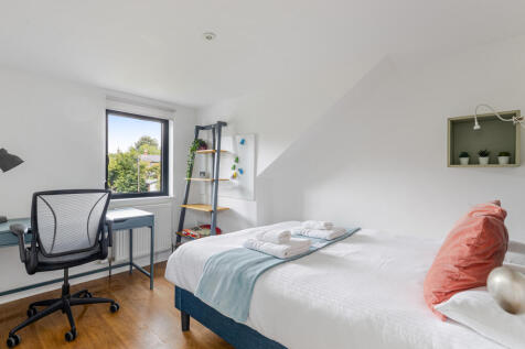 A16 - 3 Somerset Place, Totnes - 250728