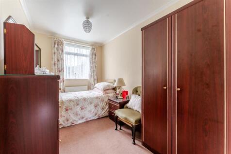 2 Tripps Corner, Yatton, BS49 4JW 34.jpg