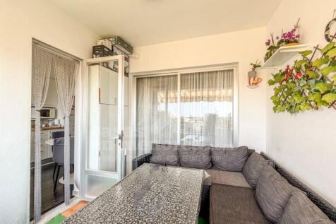 Apartment with terrace in Alaior