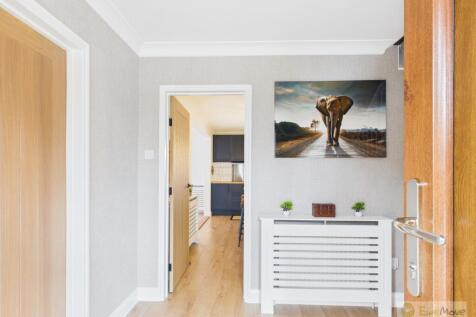 CAM03603G0-PR0050-STILL011