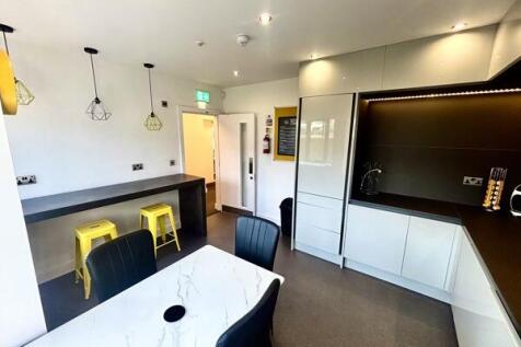 Office to rent Image 4