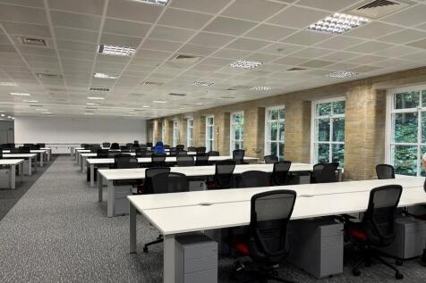 Office to rent Image 4