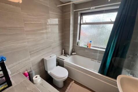 Second Bathroom.jpg