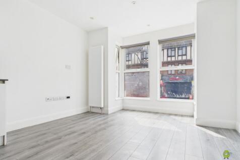 CAM02615G0-PR0259-STILL006