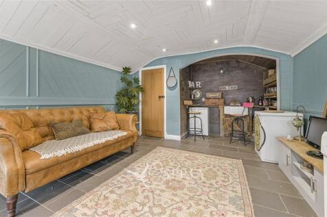 Summer House