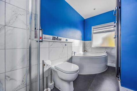 6 Stanford Close, Paulsgrove-Small-PorticoMarketin