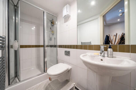 1344539-7-68b1d2e...