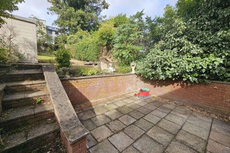 3 Bedroom Semi Detatched for Rent