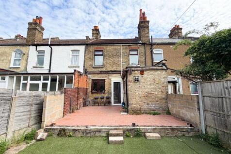 Alexandra Rd E6