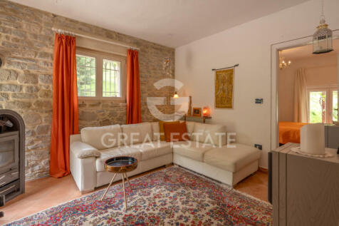 Interno