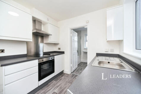 Kitchen 2nd Shot