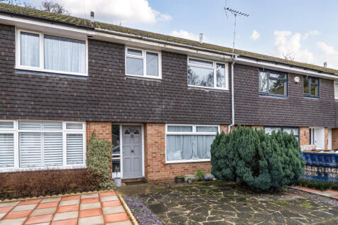West Byfleet, KT14 - property photo