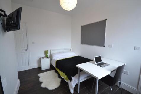 Wilford Crescent East, The Meadows NG2 photo 4