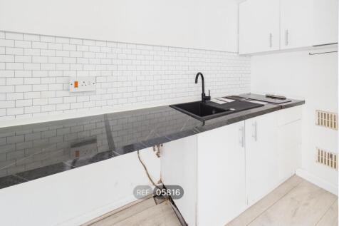 Kitchen/Living area