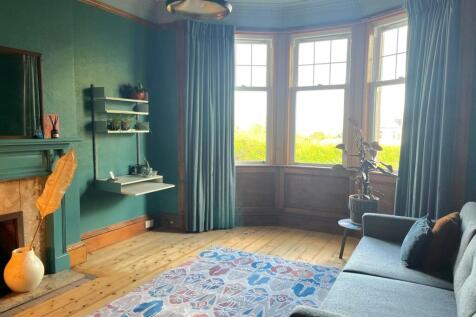 10 Craighouse Avenue Lounge 2